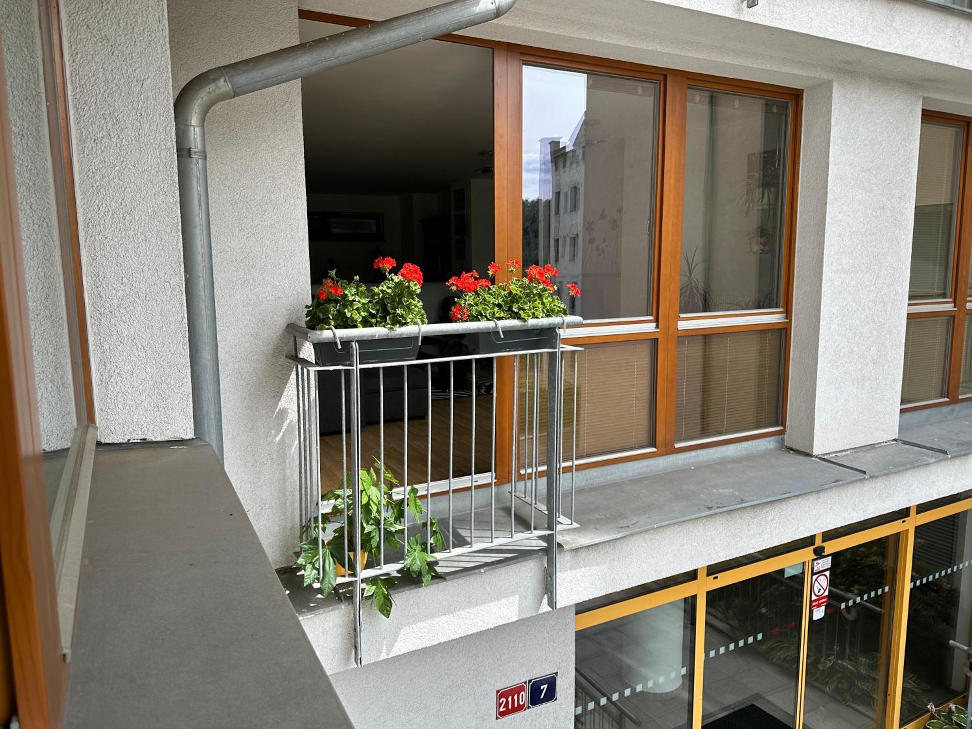 Apartamento Apartman Na Vyhlidce Karlovy Vary Exterior foto